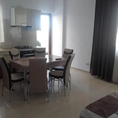 Lägenhet Bella Apartament Năvodari